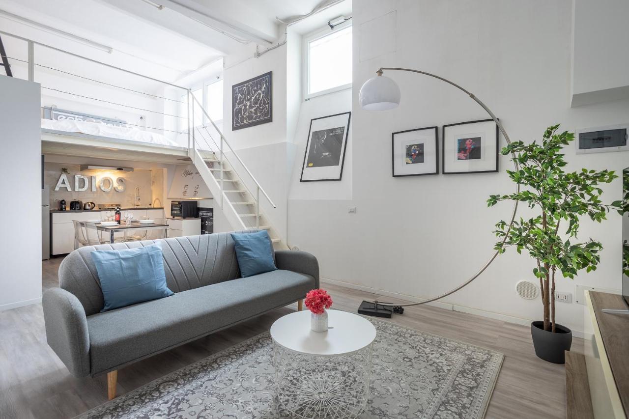 Cozy Loft Milano - Zona Certosa - Con Wi-Fi & Netflix & Parking Free In The Street Milão Exterior foto